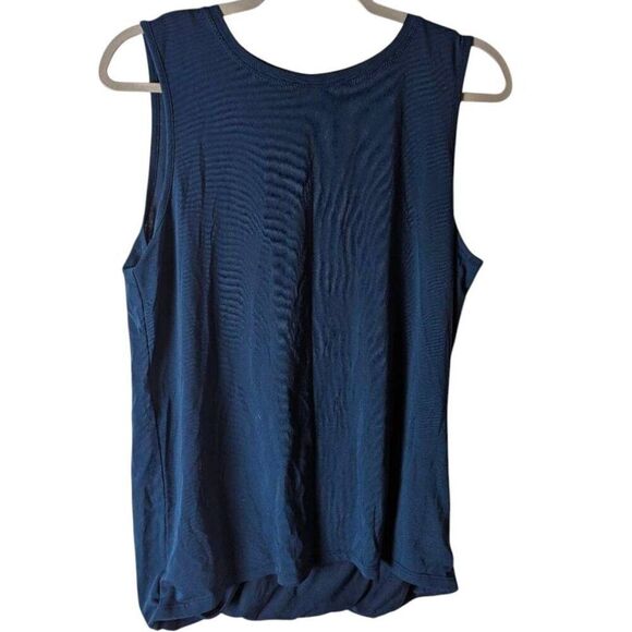 ATHLETA Essence Open Back Tank Size MT - Picture 3 of 3